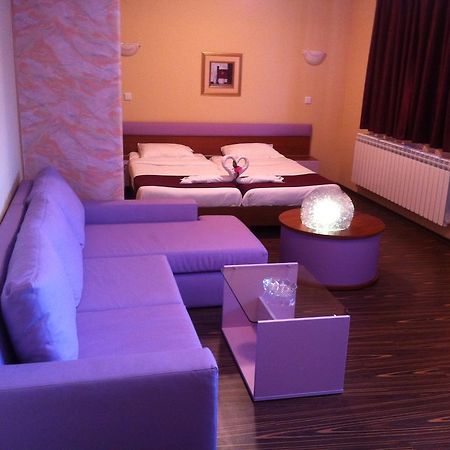 Rusenski Lom Hotel Koshov 外观 照片