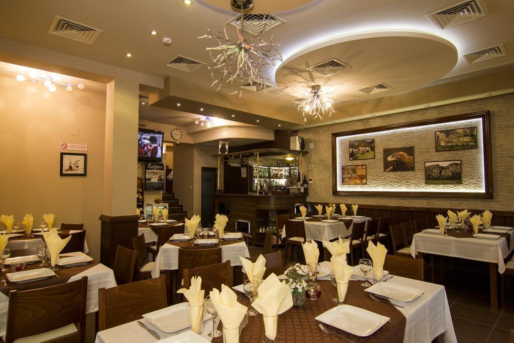 Rusenski Lom Hotel Koshov 外观 照片