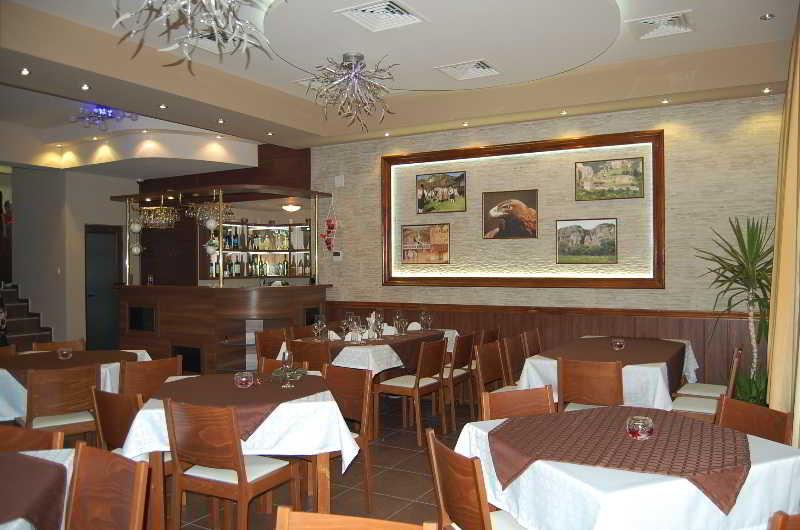 Rusenski Lom Hotel Koshov 外观 照片